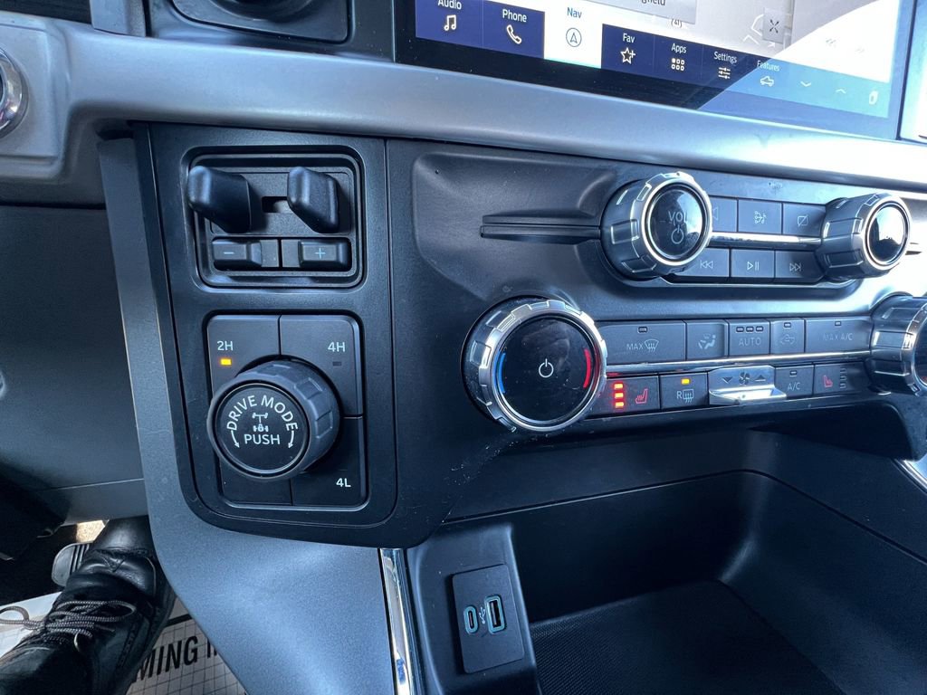 Used 2022 Ford F150 XLT w/ Equipment Group 302A High image 26