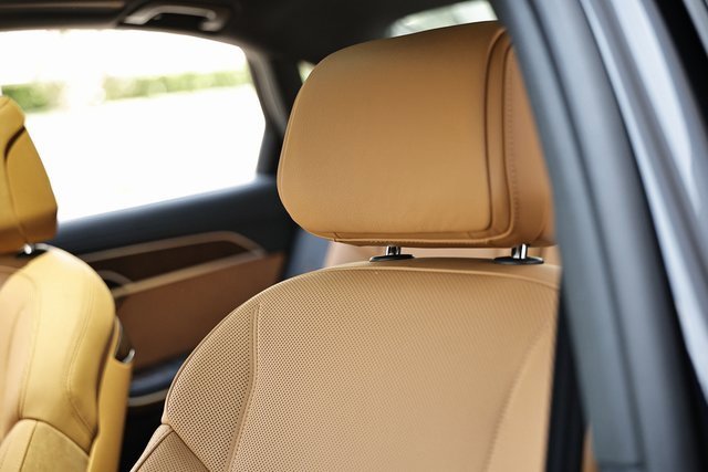 New 2025 Audi A8 L 3.0T image 21