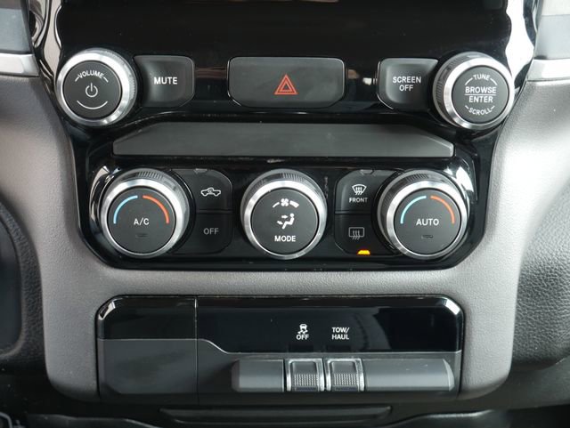 Used 2020 RAM 1500 Big Horn AWD/4WD image 23