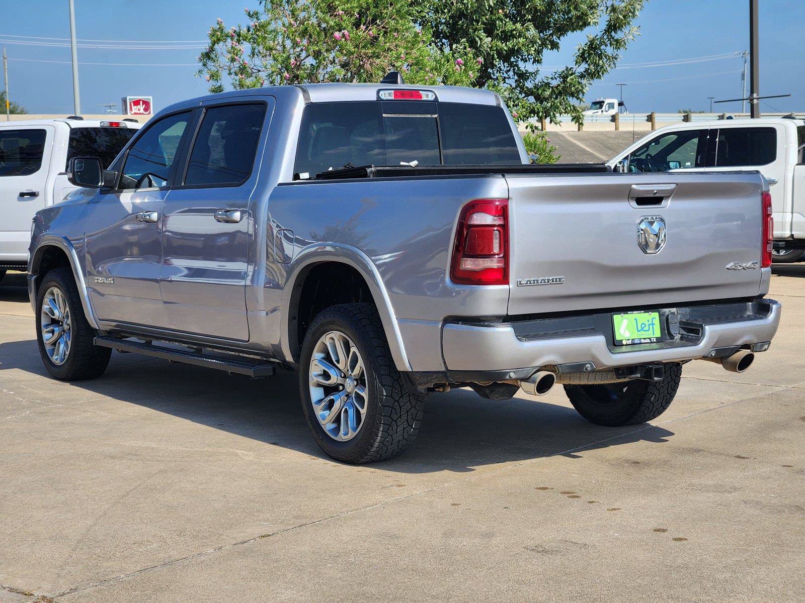 Used 2020 RAM 1500 Laramie w/ Sport Appearance Package AWD/4WD image 5