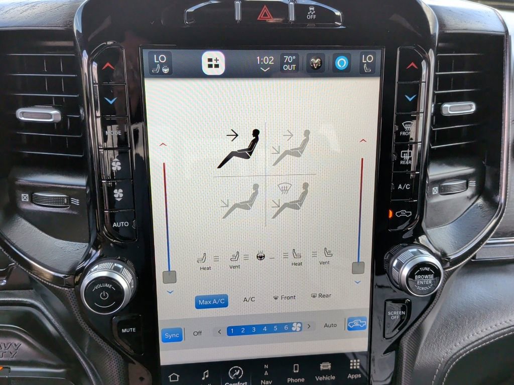 Used 2022 RAM 2500 Limited w/ Towing Technology Group image 31