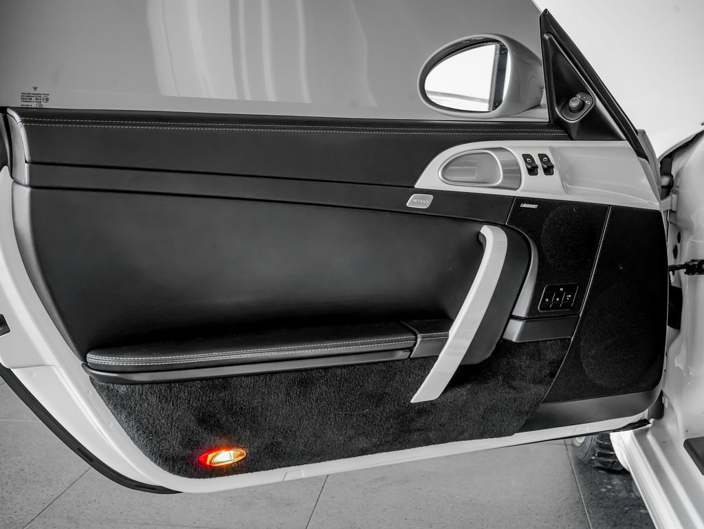 Used 2011 Porsche 911 Turbo image 12