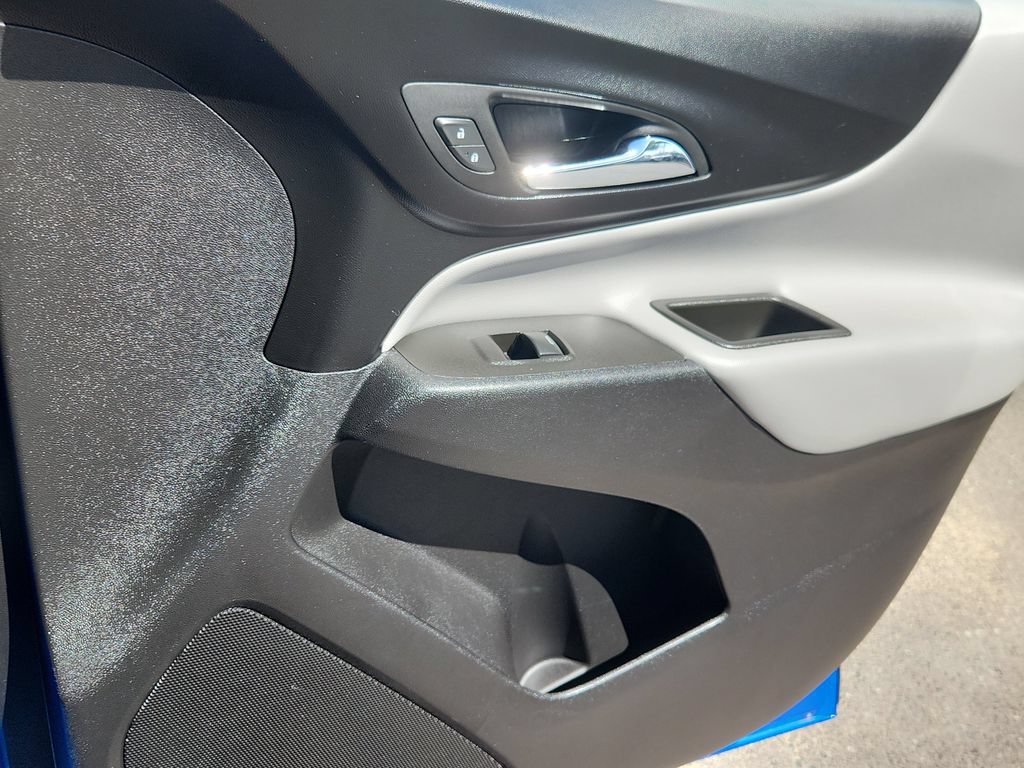 Used 2024 Chevrolet Equinox LS AWD/4WD image 14