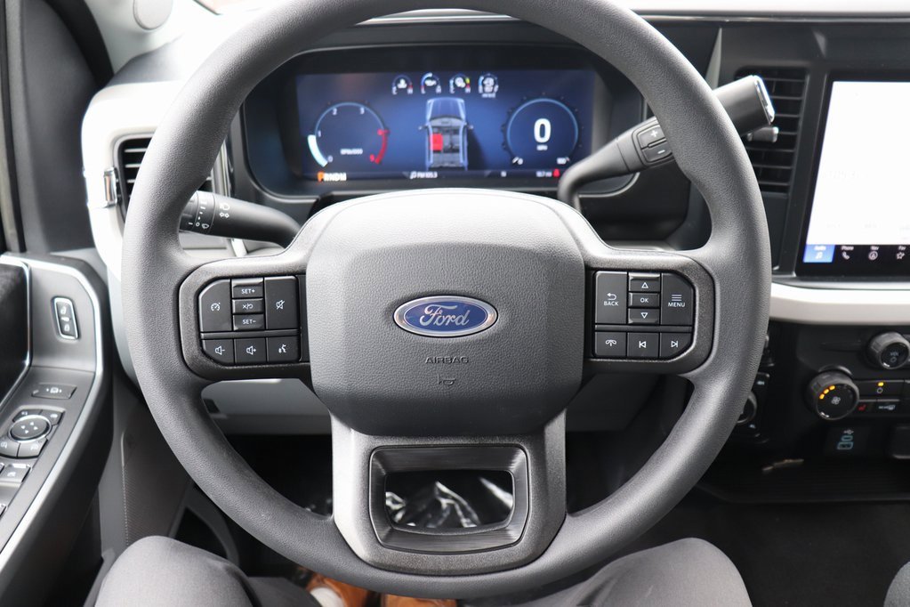 New 2026 Ford F350 4x4 Crew Cab Super Duty image 34