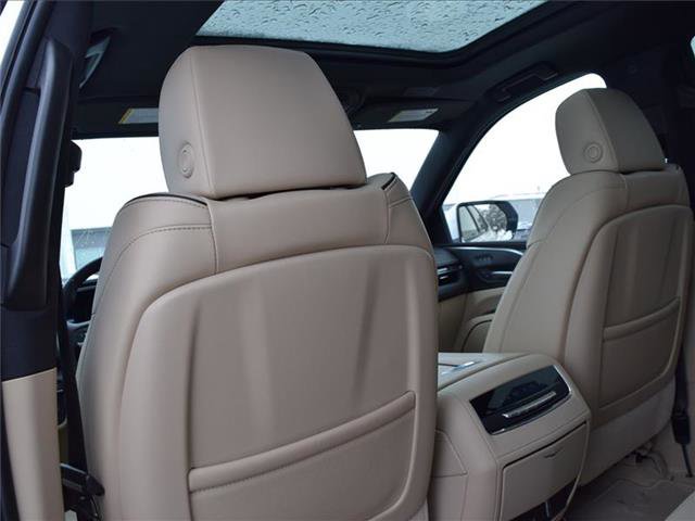 Used 2022 Cadillac Escalade Premium Luxury w/ Touring Package image 31