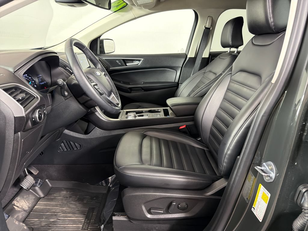 Used 2024 Ford Edge SEL w/ Convenience Package AWD/4WD image 19