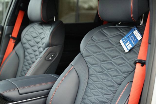 New 2026 Genesis GV80 3.5T e-SC image 22