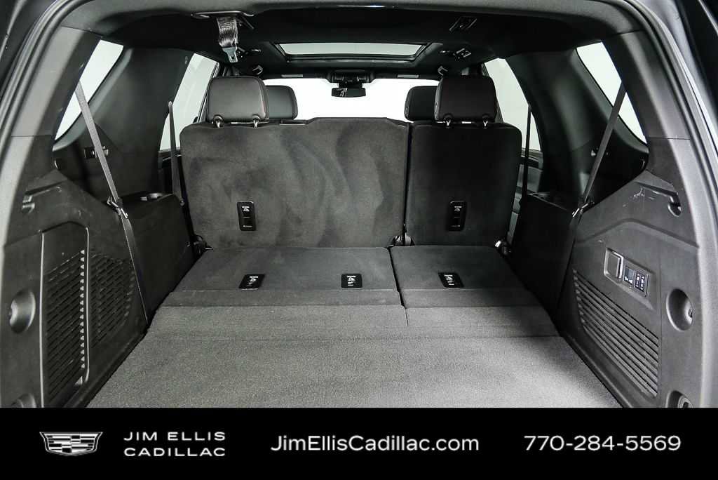 Used 2024 Chevrolet Tahoe RST w/ Luxury Package image 33