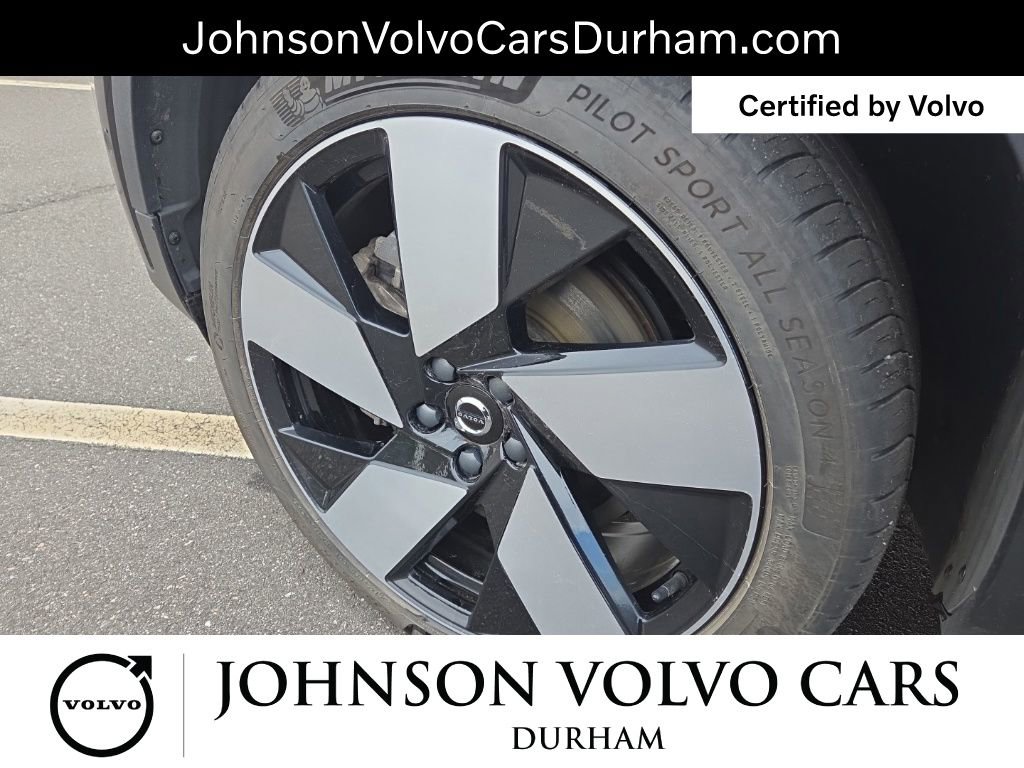 Used 2023 Volvo XC40 Recharge Ultimate image 10