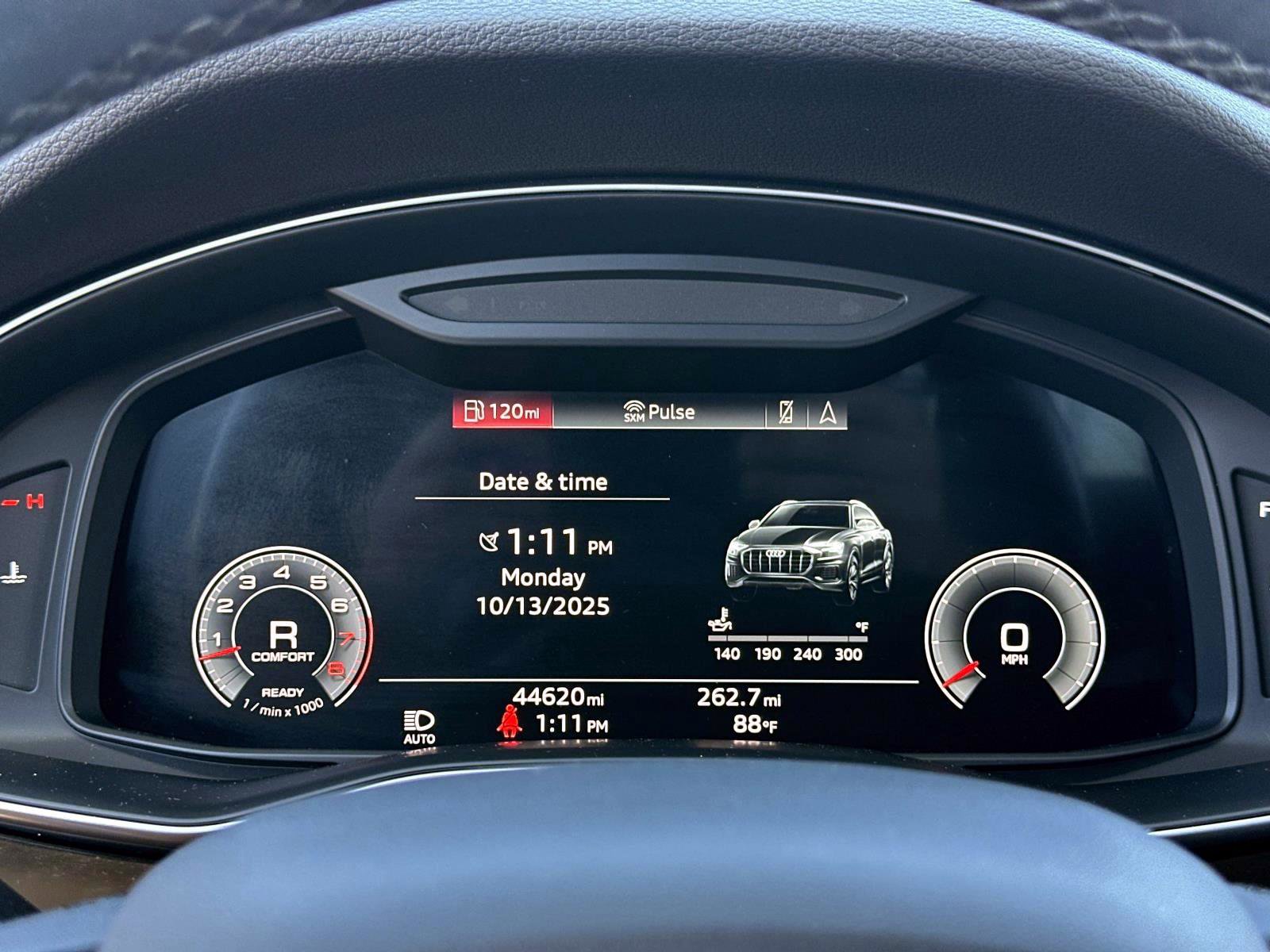 Used 2022 Audi Q8 Premium Plus image 30