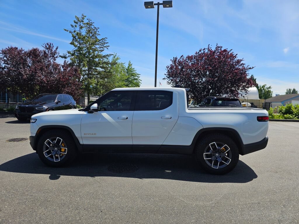 Used 2022 Rivian R1T Adventure AWD/4WD image 4
