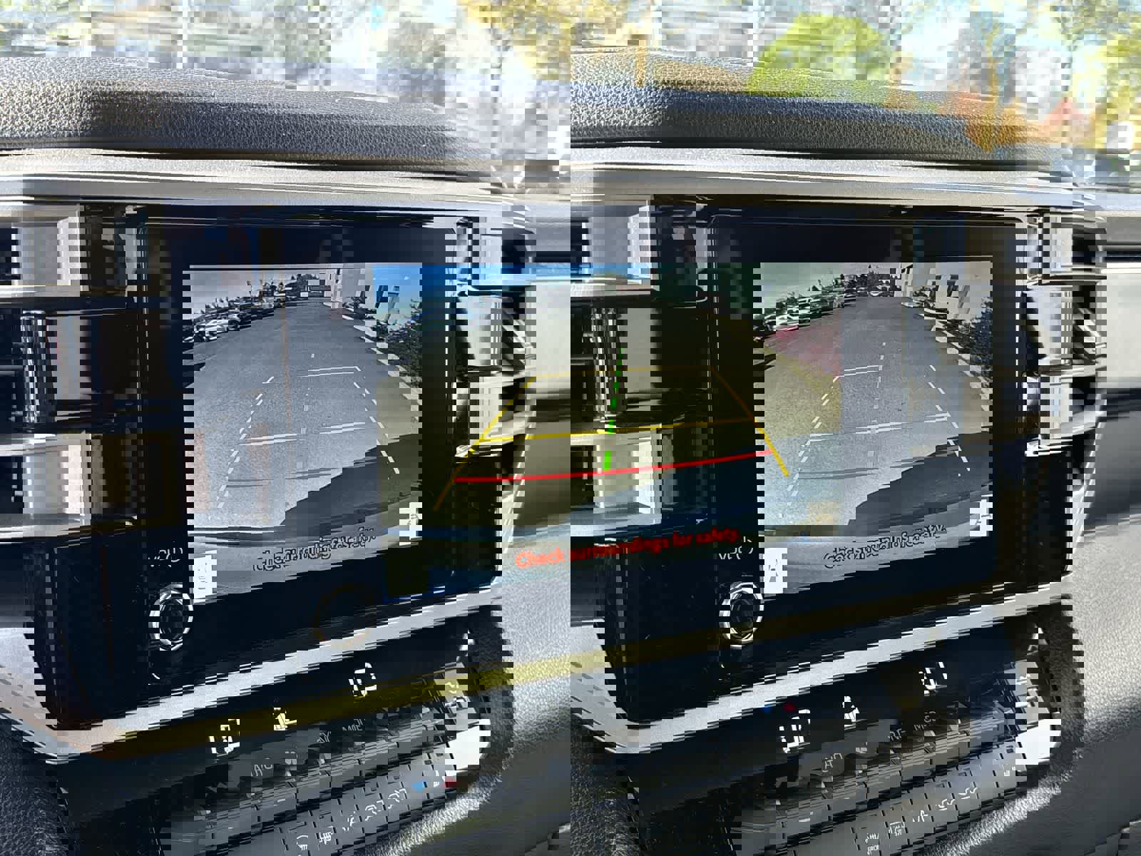 Used 2025 Toyota Tundra SR5 w/ SR5 Premium Package AWD/4WD image 16