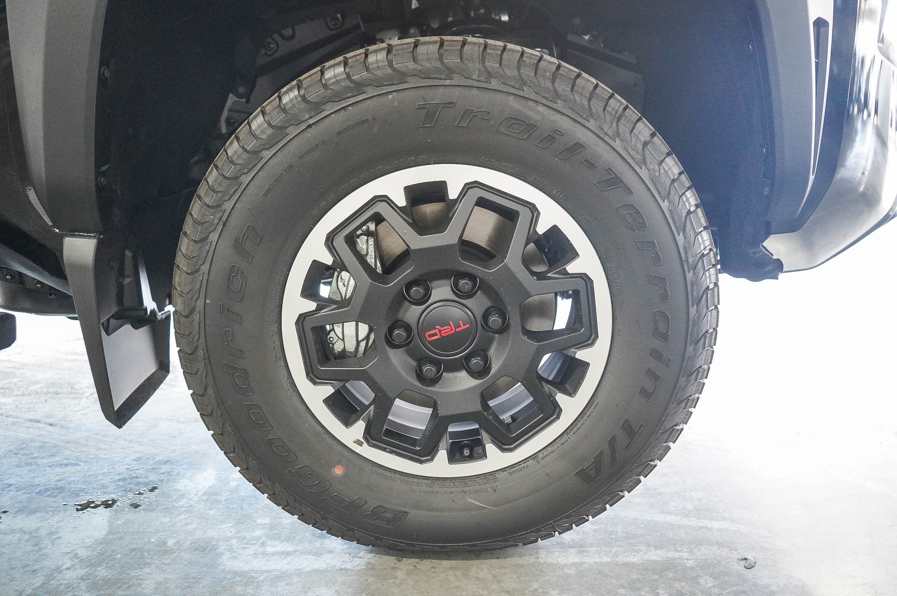 New 2026 Toyota Tacoma TRD Off-Road AWD/4WD image 10