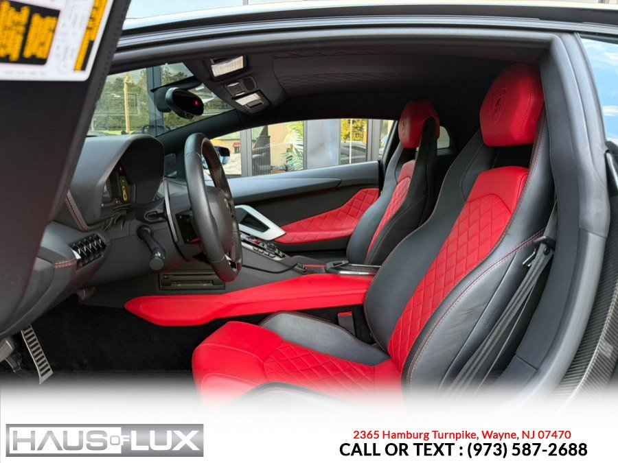 Used 2018 Lamborghini Aventador S AWD/4WD image 21