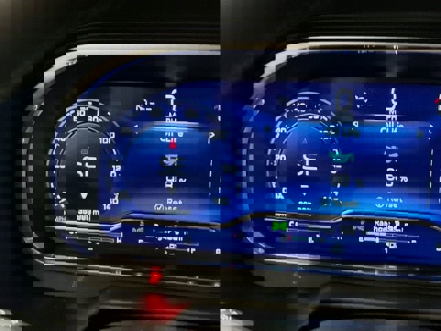 Used 2023 Chevrolet Tahoe LT w/ Luxury Package image 14