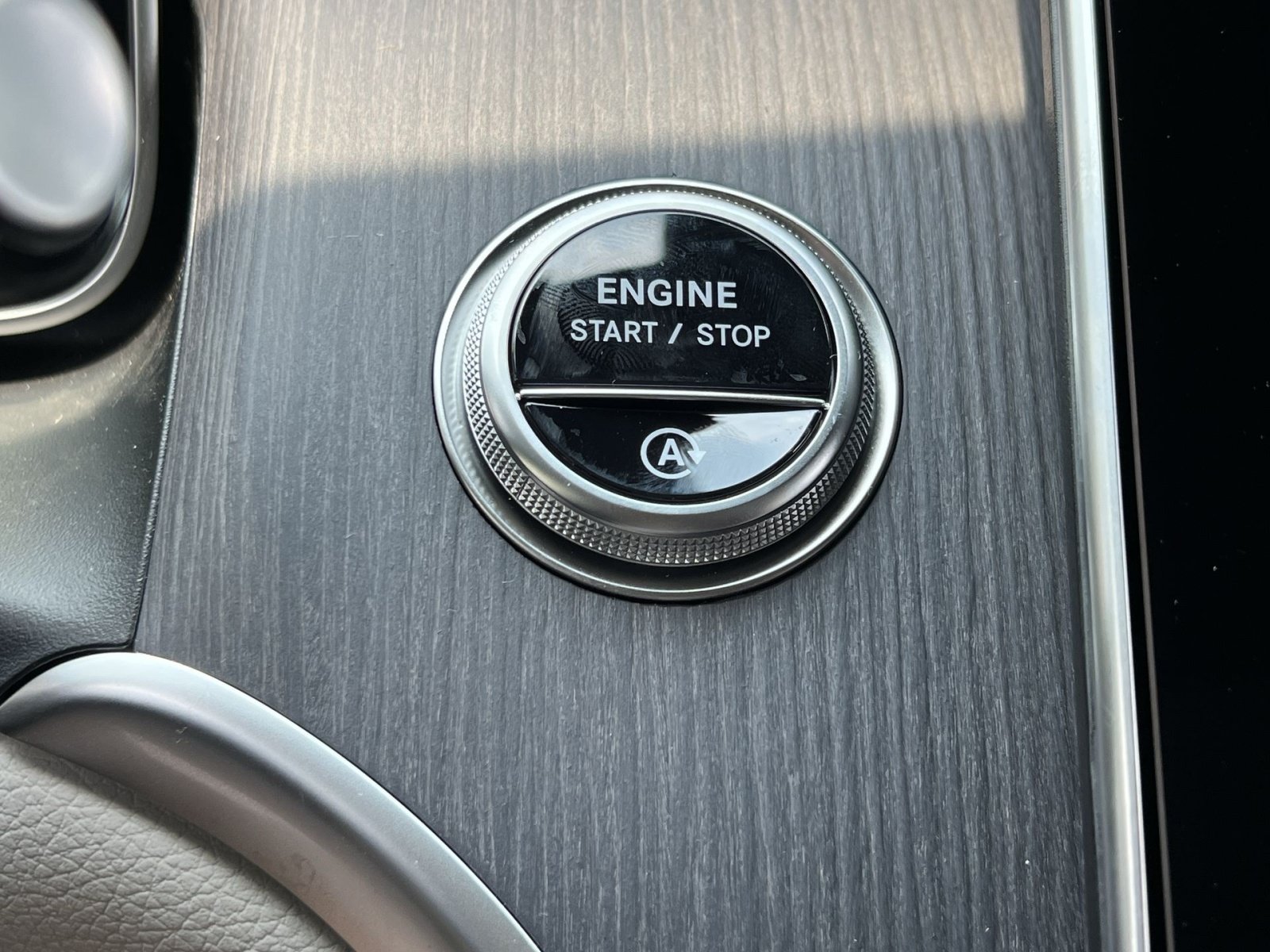New 2026 Mercedes-Benz GLC 300 4MATIC image 38