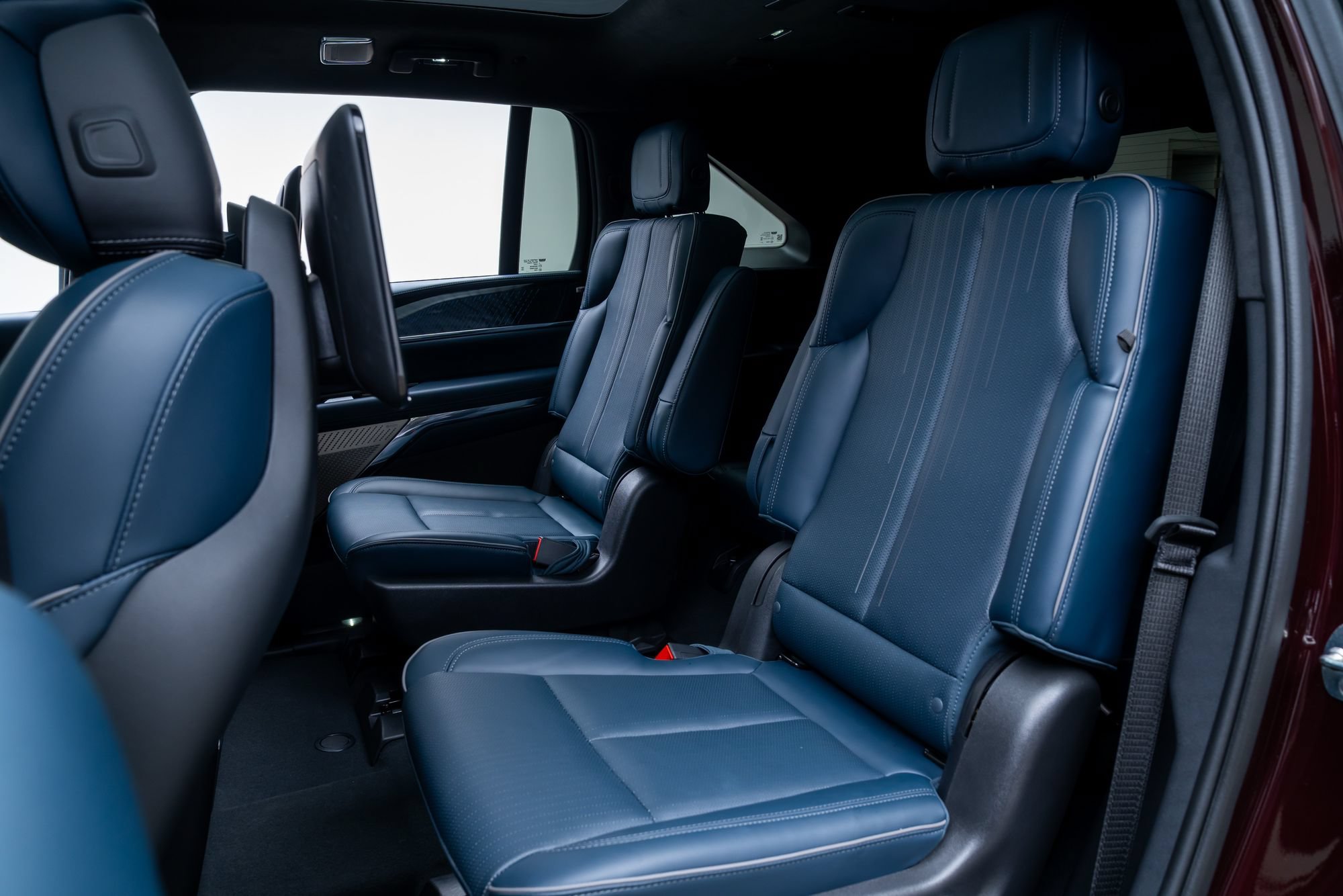 Used 2025 Cadillac Escalade IQ Sport 2 AWD/4WD image 22
