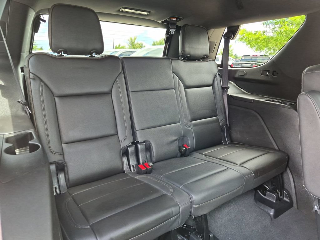 Used 2023 Chevrolet Tahoe High Country w/ Advanced Technology Package AWD/4WD image 39