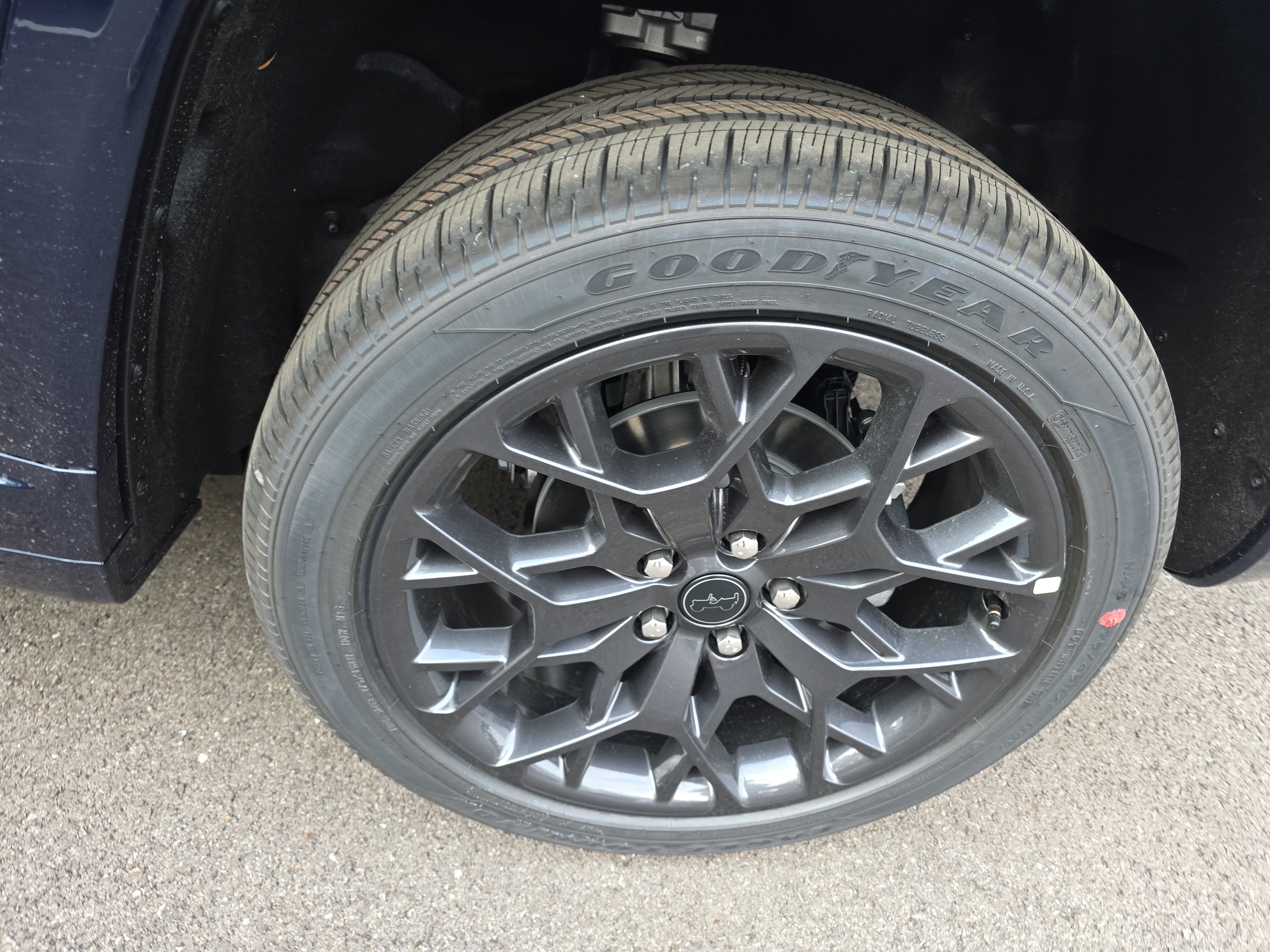 New 2027 Jeep Grand Cherokee Summit AWD/4WD image 38