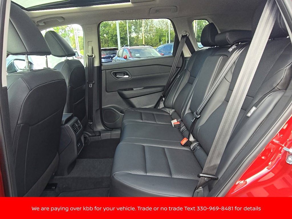 New 2026 Nissan Rogue Dark Armor AWD/4WD image 32