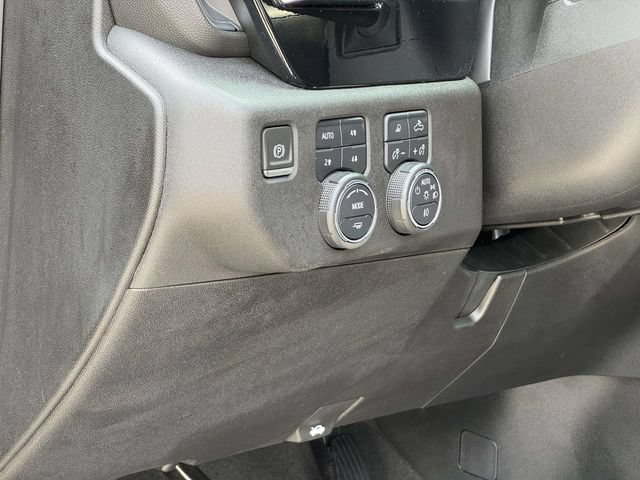 Used 2024 Chevrolet Silverado 3500 LT w/ Midnight Edition AWD/4WD image 30