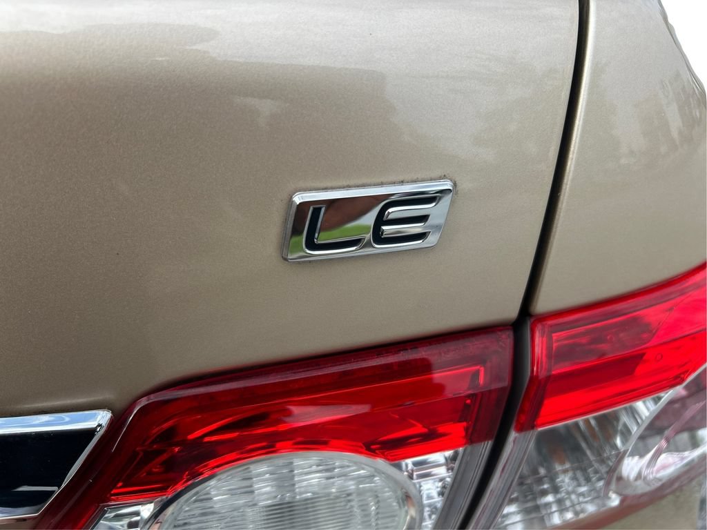 Used 2011 Toyota Corolla LE FWD image 27