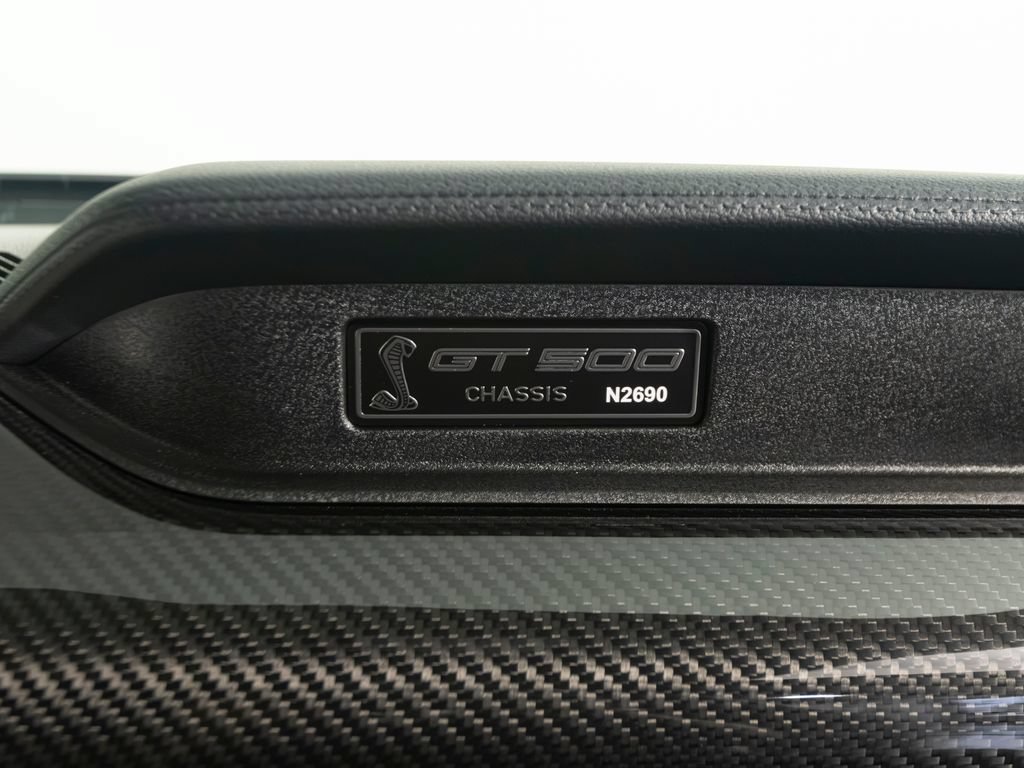 Used 2022 Ford Mustang Shelby GT500 w/ Carbon Fiber Track Pack RWD image 33