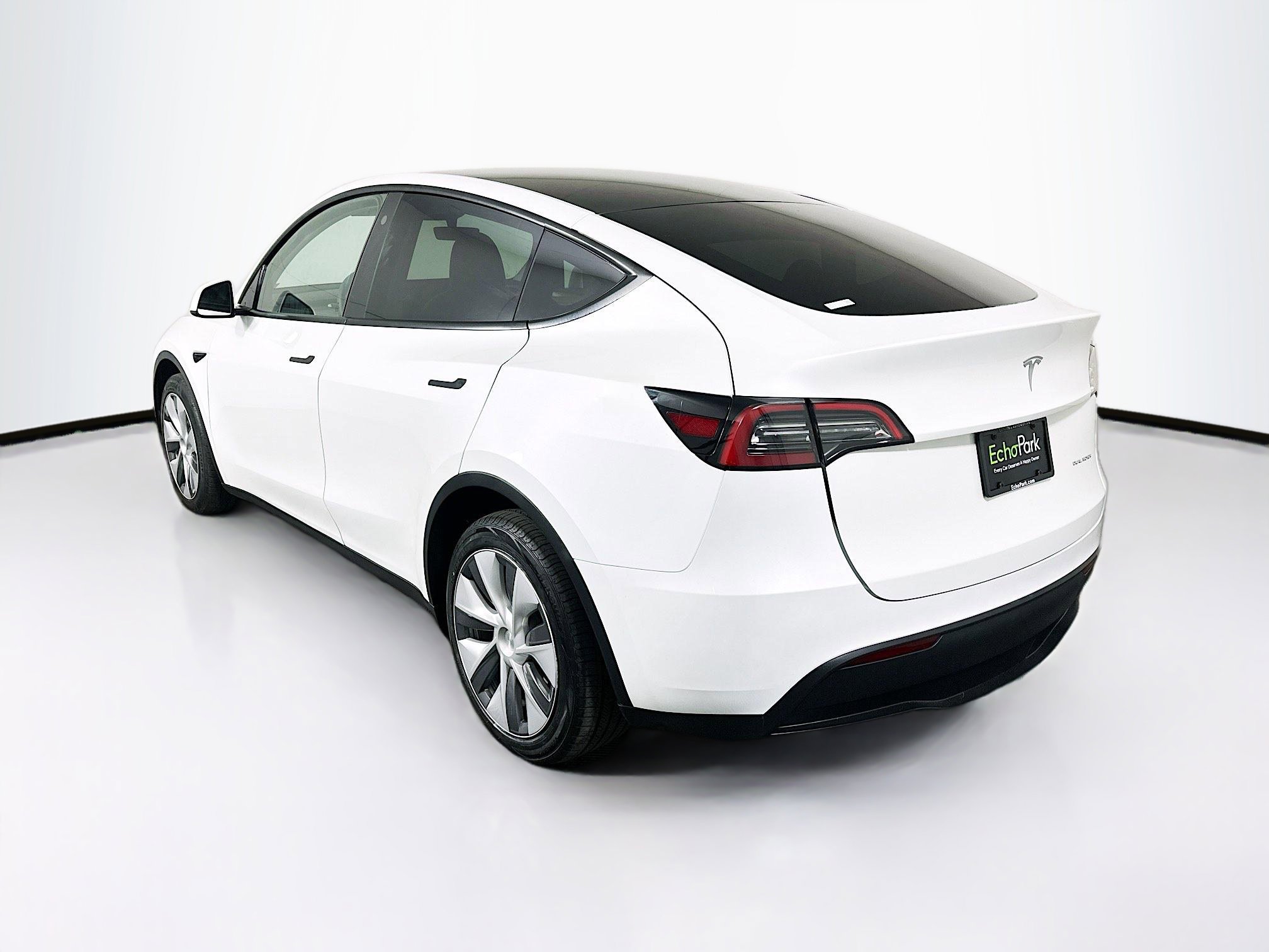 Used 2023 Tesla Model Y Long Range image 5