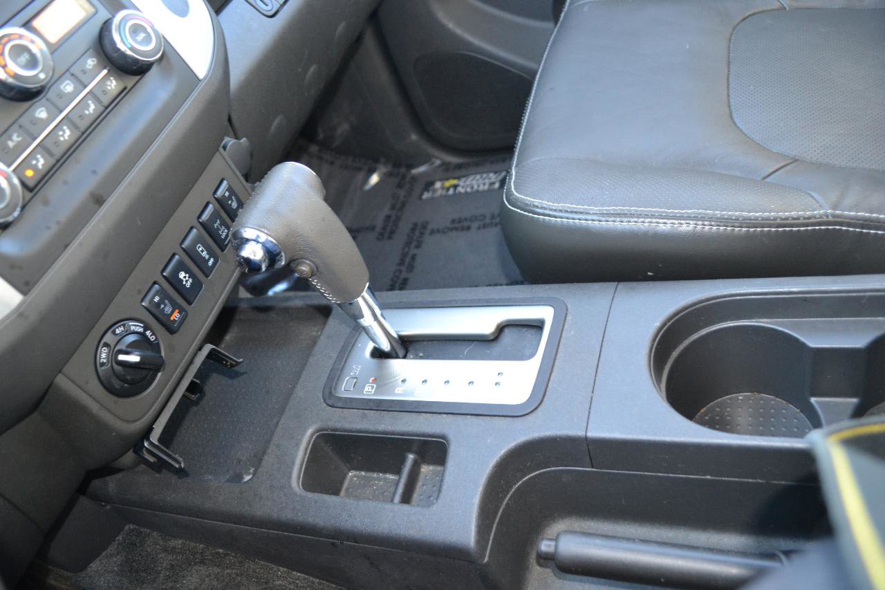 Used 2016 Nissan Frontier PRO-4X w/ Pro-4x Luxury Package image 24