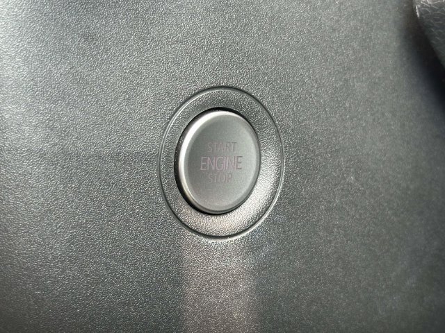 Used 2023 Volkswagen ID.4 Pro S AWD/4WD image 22