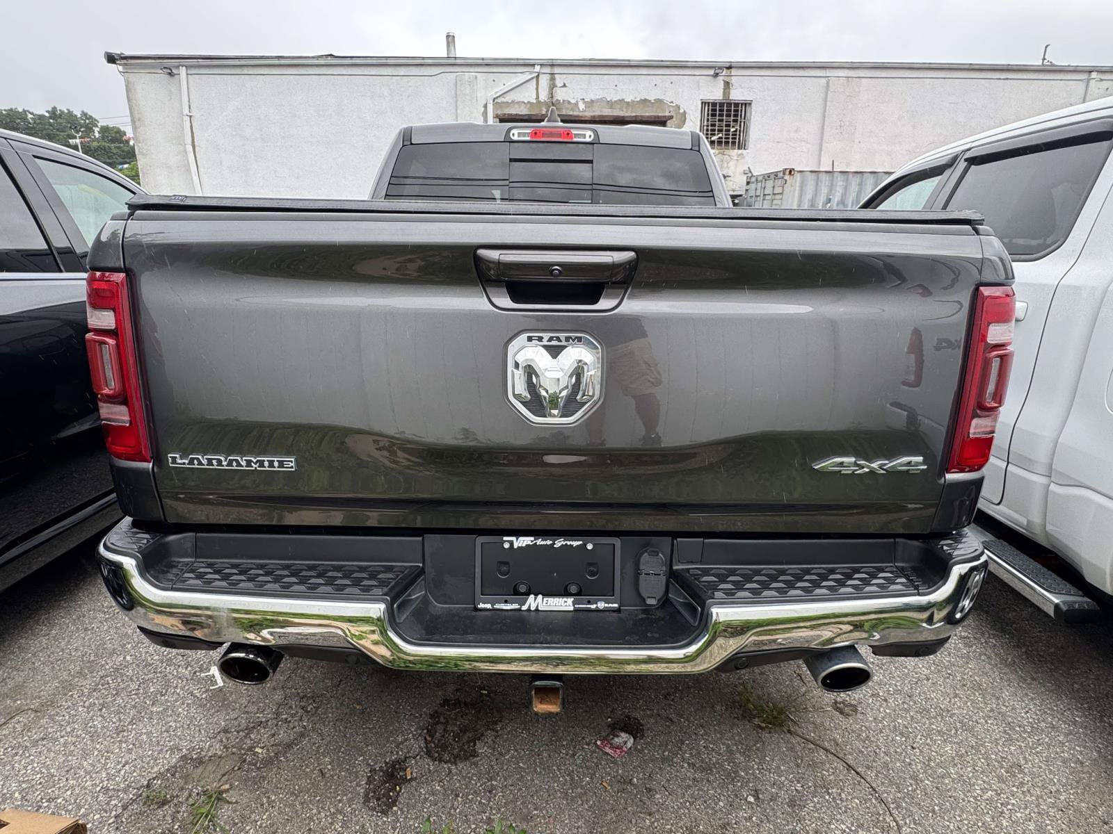 Used 2023 RAM 1500 Laramie AWD/4WD image 7