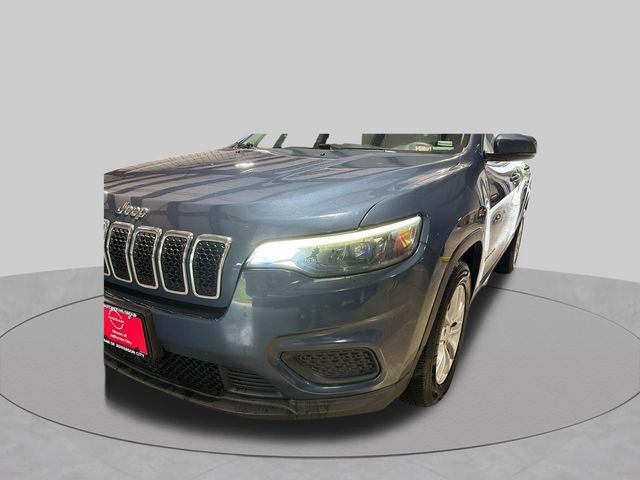 Used 2021 Jeep Cherokee Latitude FWD image 9