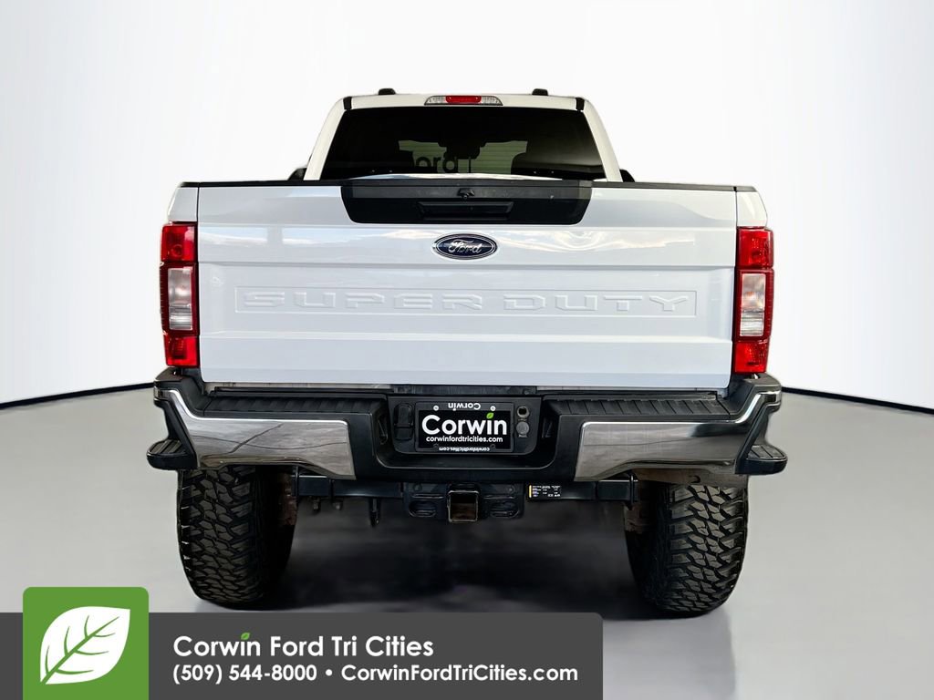 Used 2022 Ford F350 XLT w/ FX4 Off-Road Package image 13