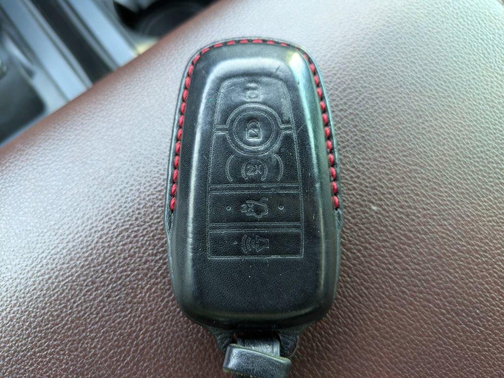 Used 2022 Ford F150 Lariat image 31