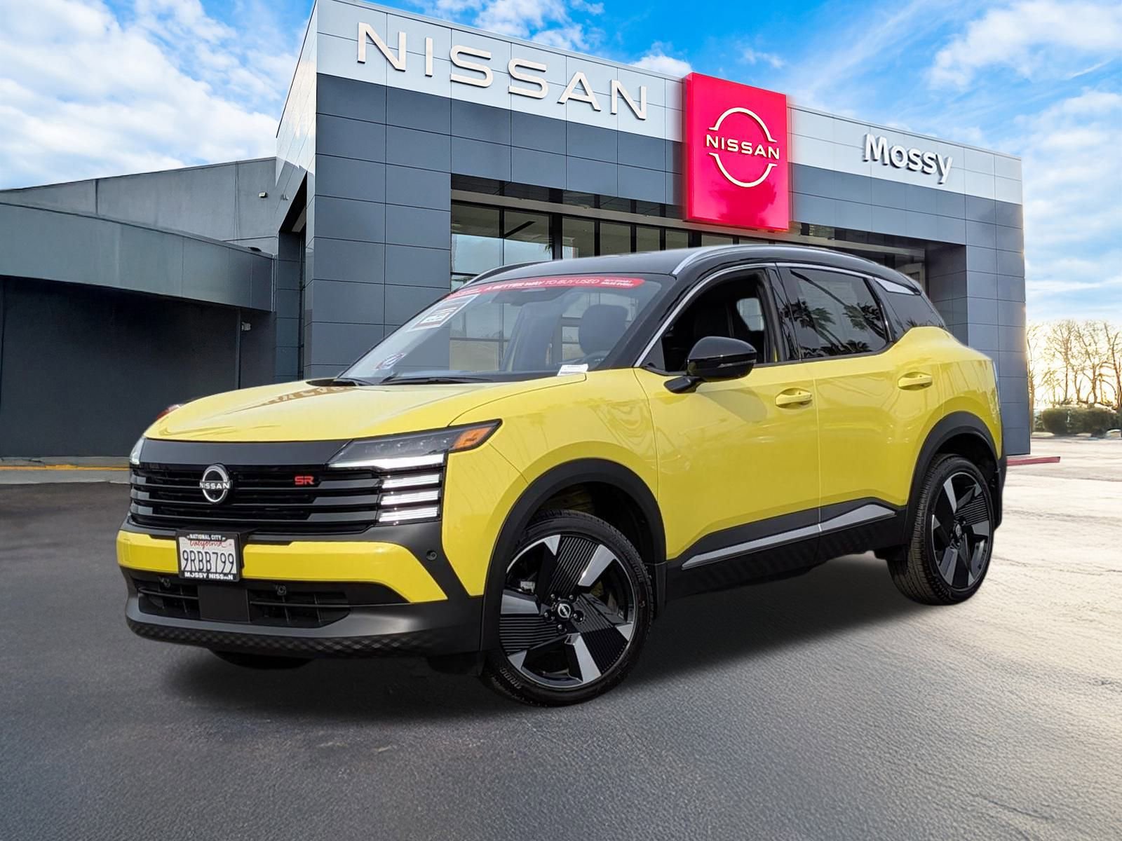 Certified 2025 Nissan Kicks SR w/ Illumination Package video 1