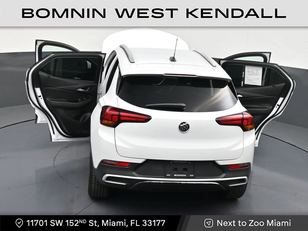 Used 2020 Buick Encore GX Select image 32