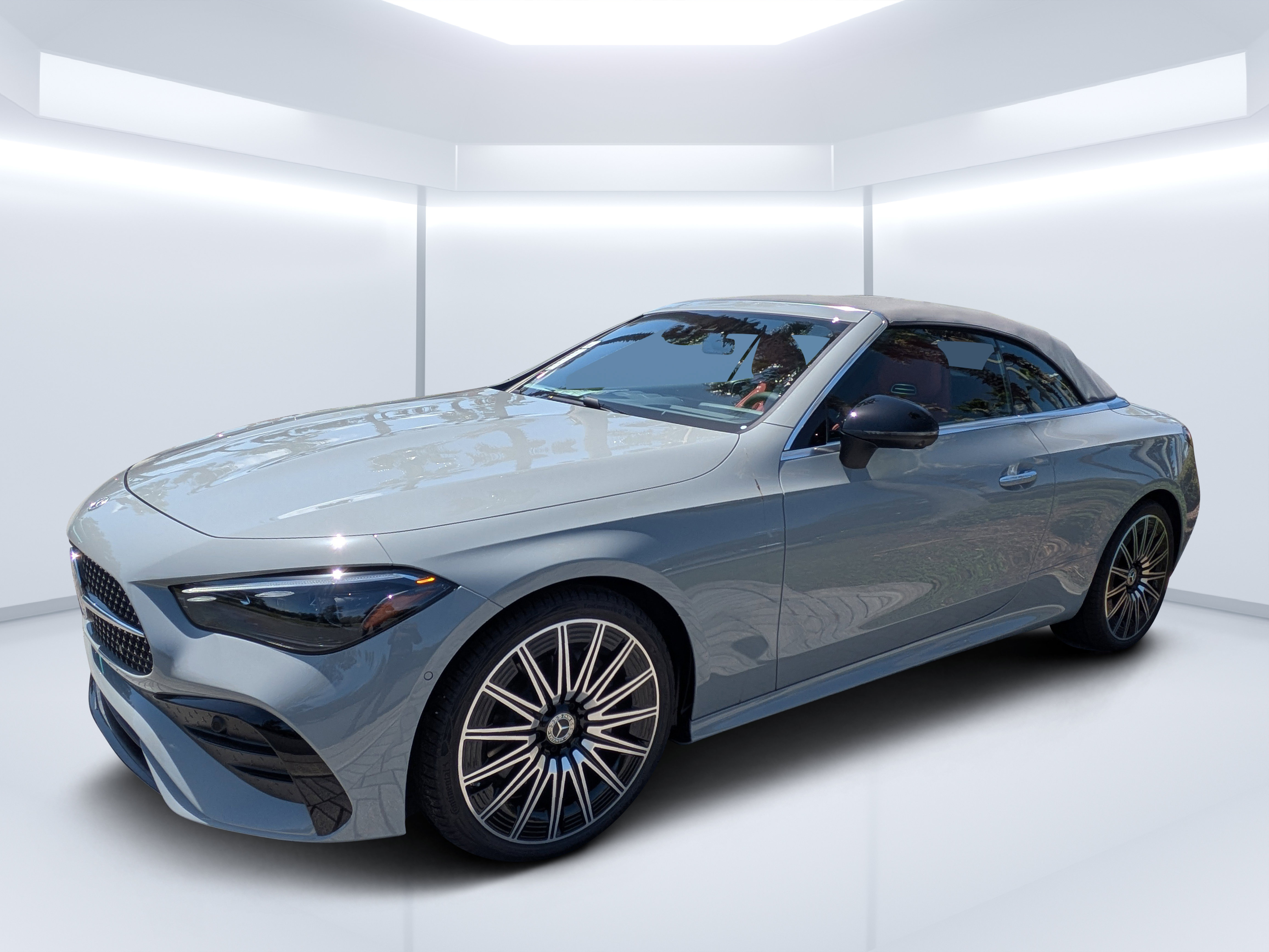 New 2026 Mercedes-Benz CLE 300 4MATIC Cabriolet image 7