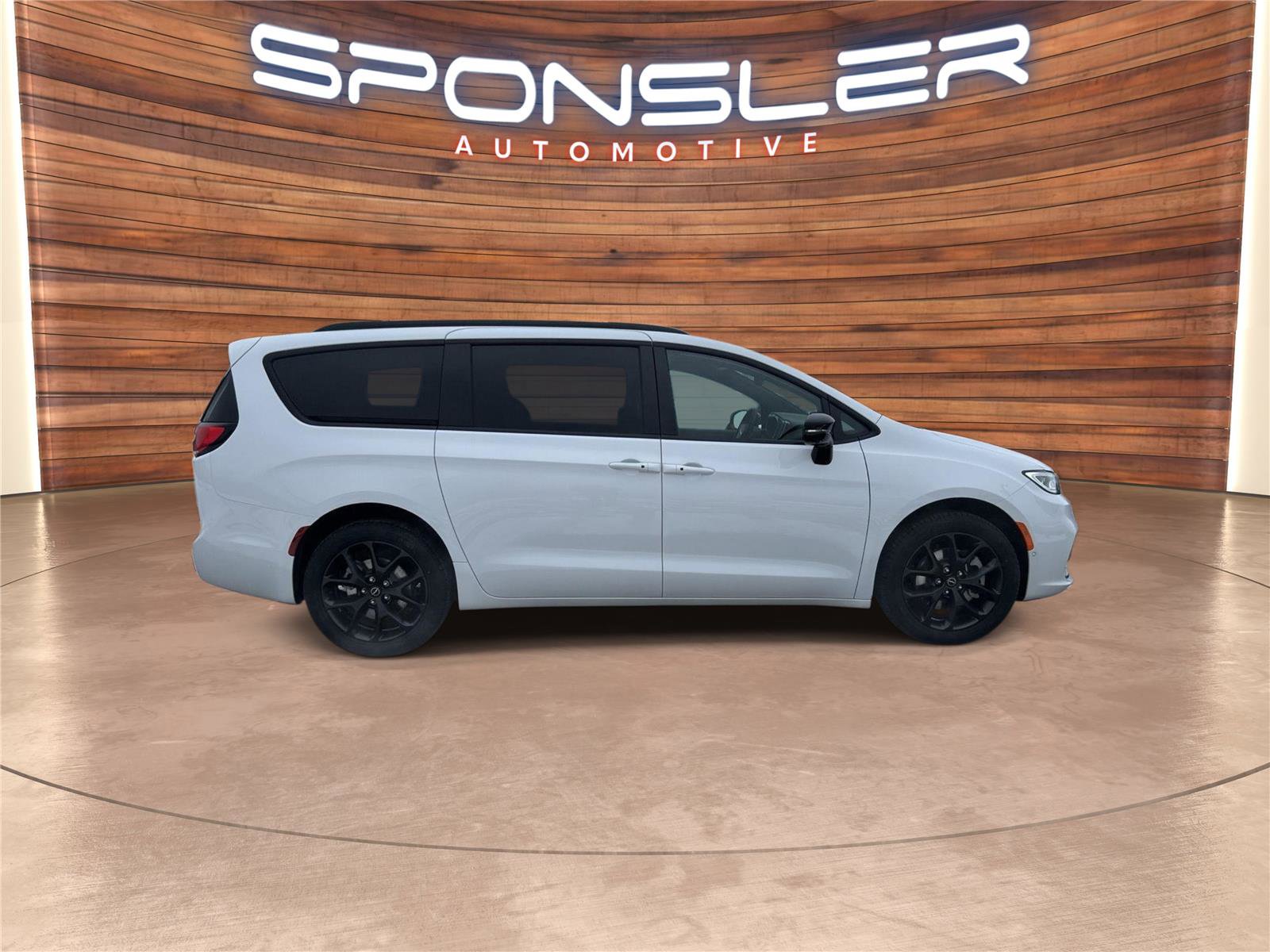 New 2026 Chrysler Pacifica Select w/ S Appearance Package image 6