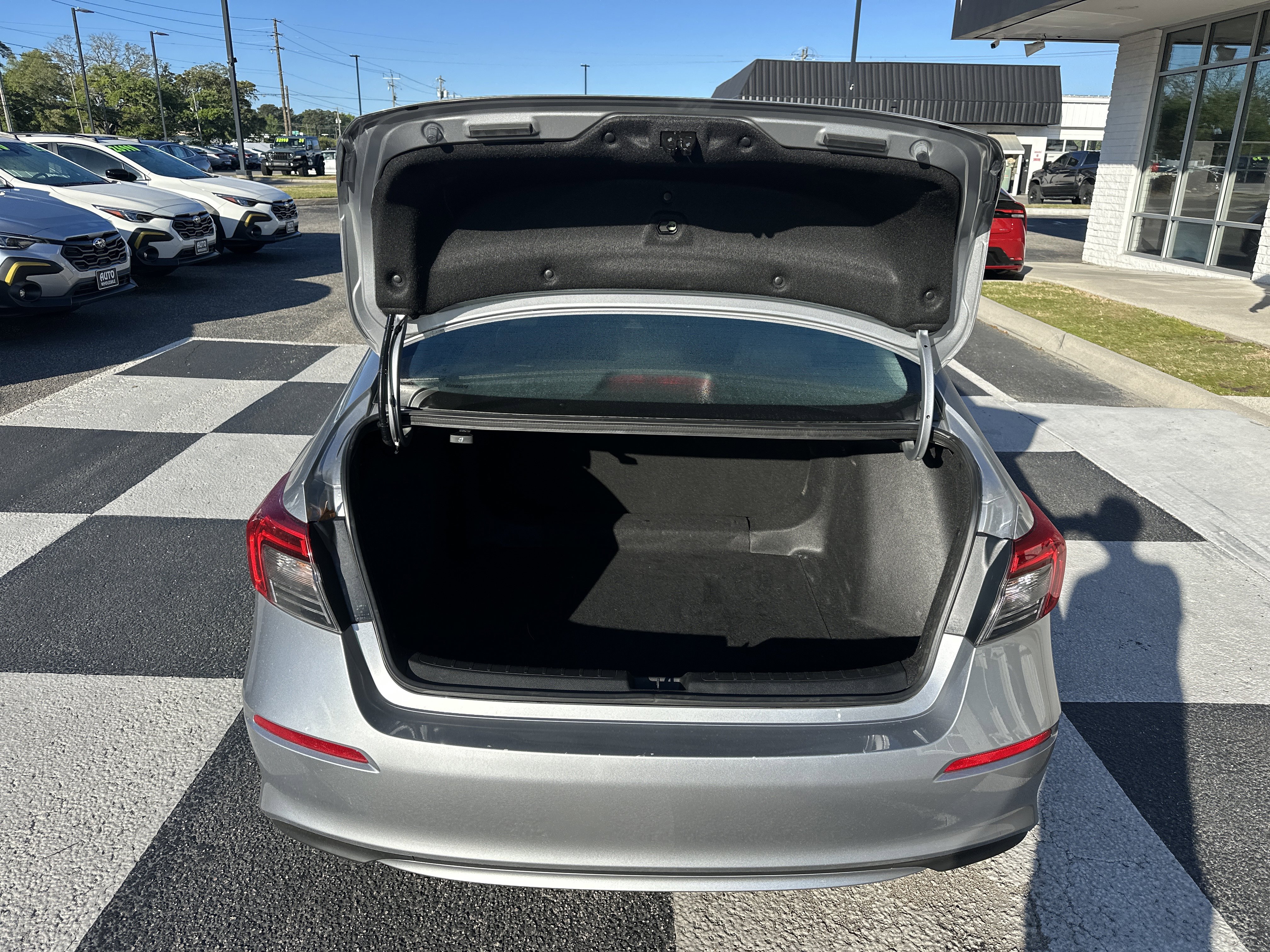 Used 2023 Honda Civic LX image 5