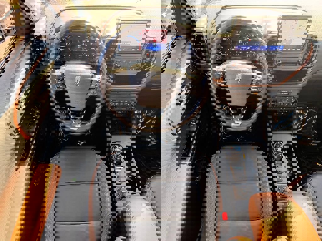 Used 2023 Ford Bronco Sport Outer Banks w/ Tech Package image 16