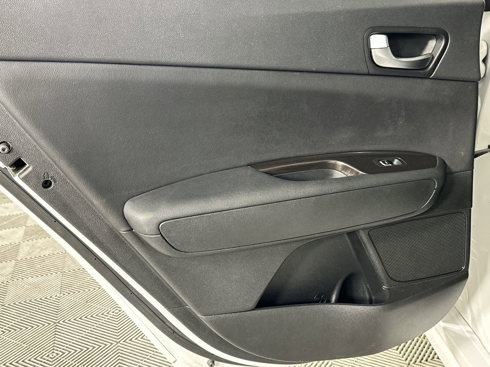 Used 2020 Kia Optima EX image 34