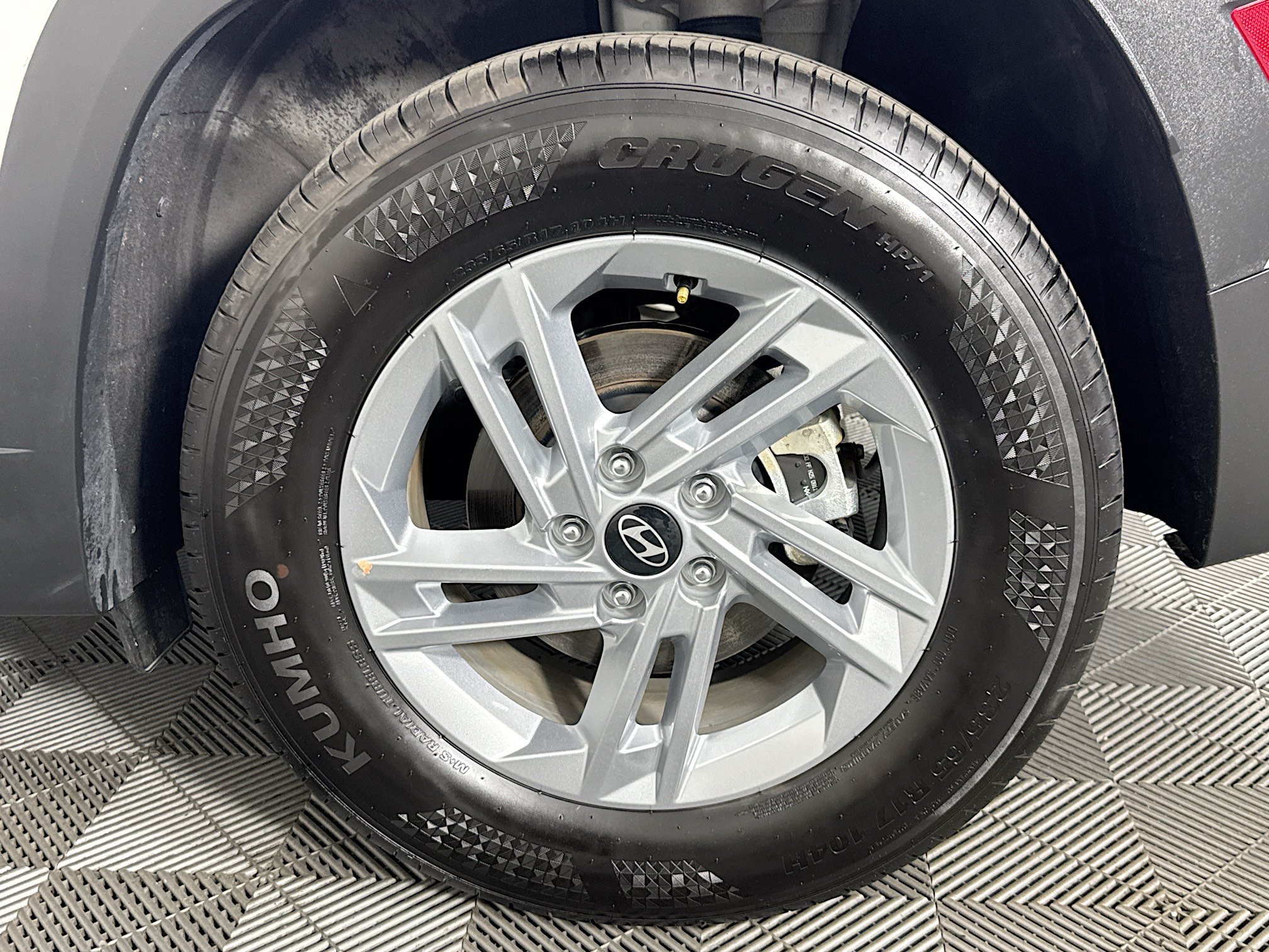 Used 2026 Hyundai Tucson SE FWD image 35