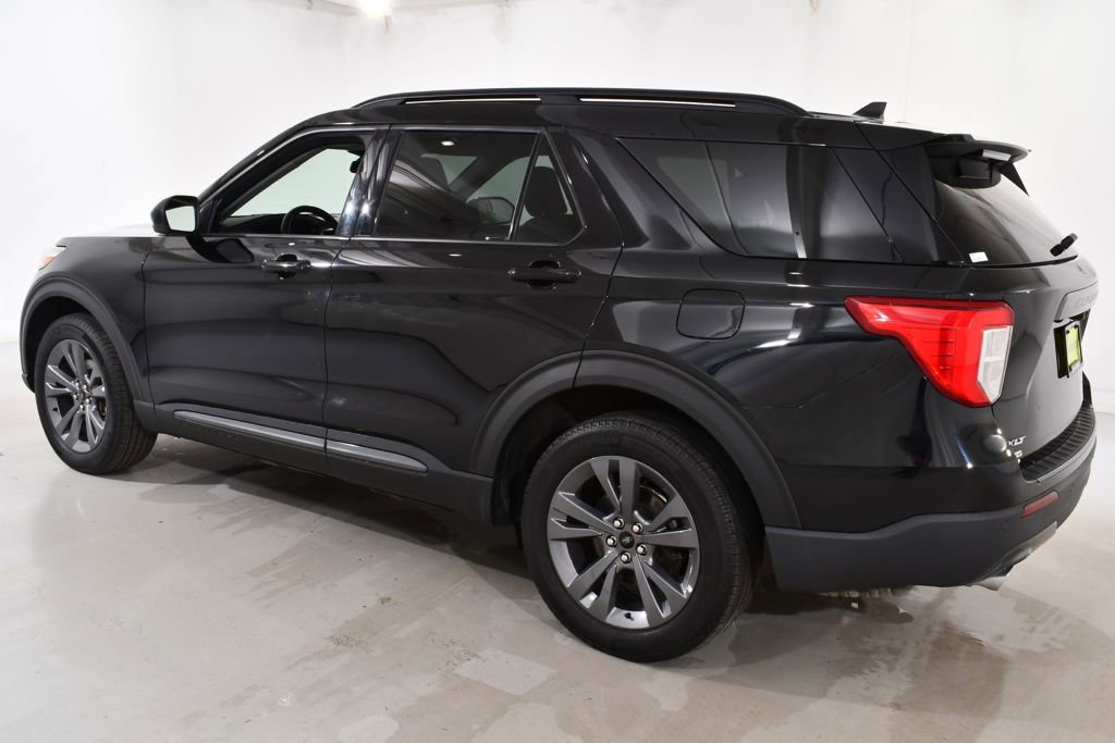 Used 2023 Ford Explorer XLT w/ Equipment Group 202A image 15