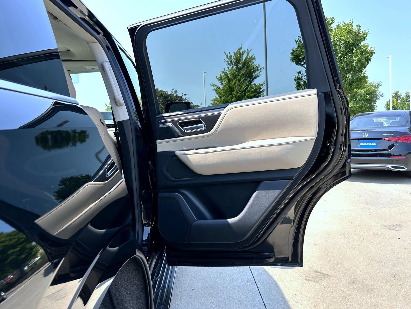 Certified 2025 INFINITI QX80 Pure AWD/4WD image 17