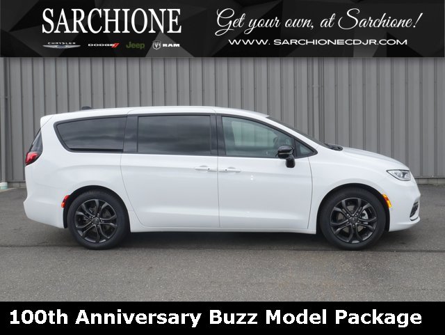 New 2026 Chrysler Pacifica Select image 1