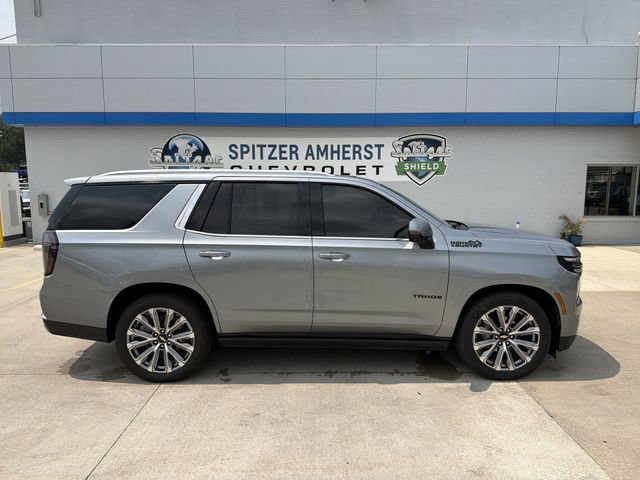 Used 2025 Chevrolet Tahoe High Country AWD/4WD image 11