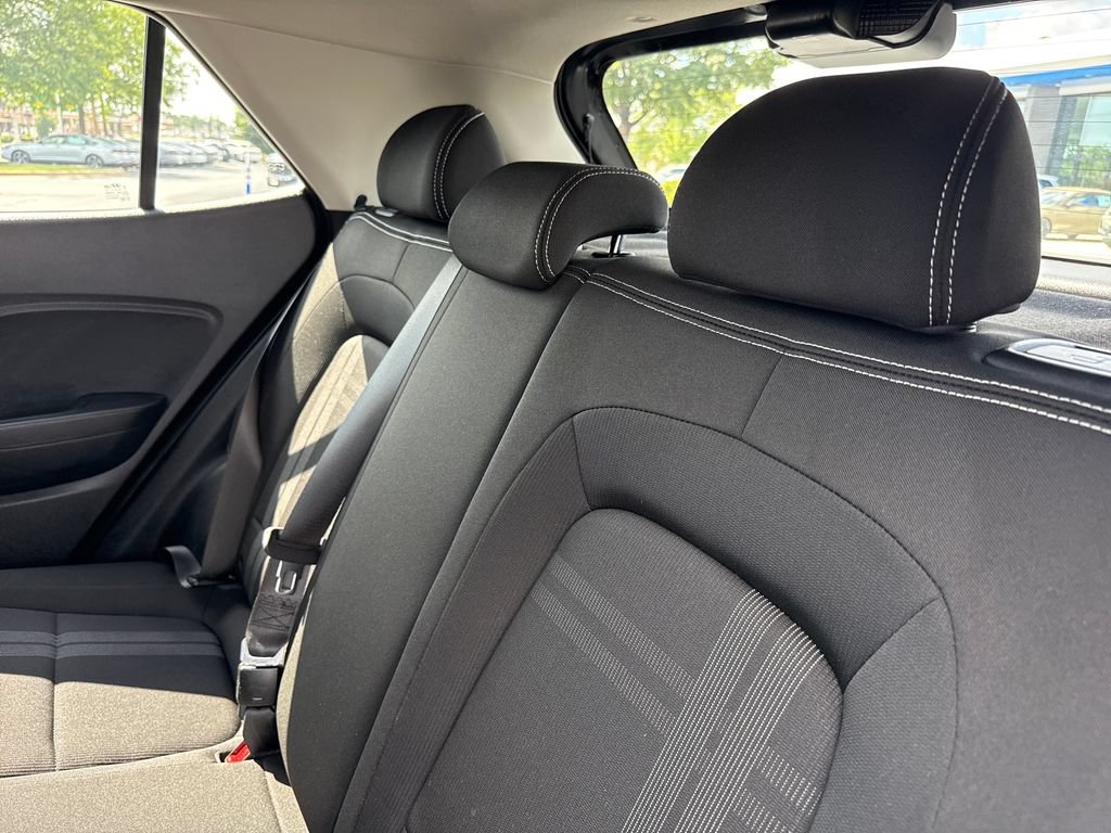 Used 2024 Hyundai Venue SEL FWD image 19