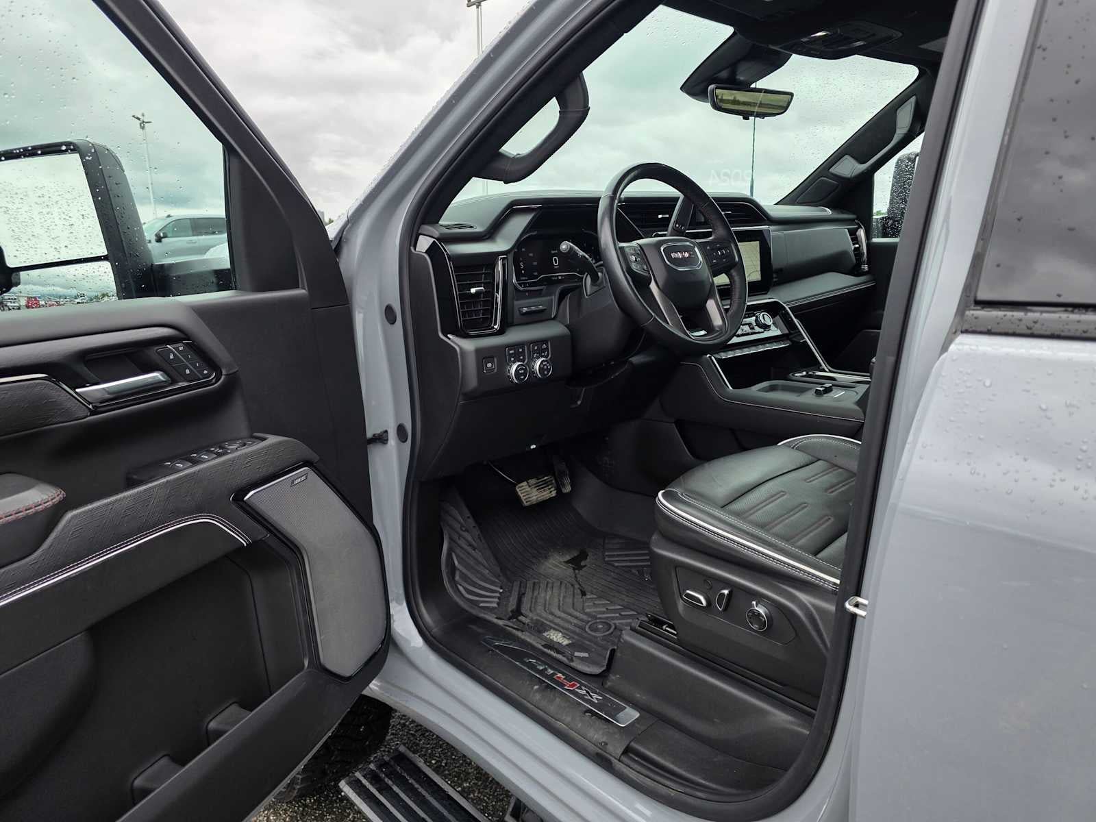 Certified 2024 GMC Sierra 2500 AT4X w/ AT4X AEV Edition AWD/4WD image 19