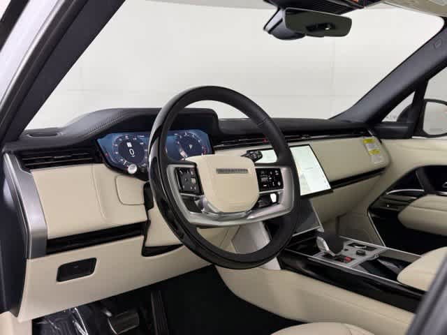 New 2027 Land Rover Range Rover Long Wheelbase SE AWD/4WD image 5