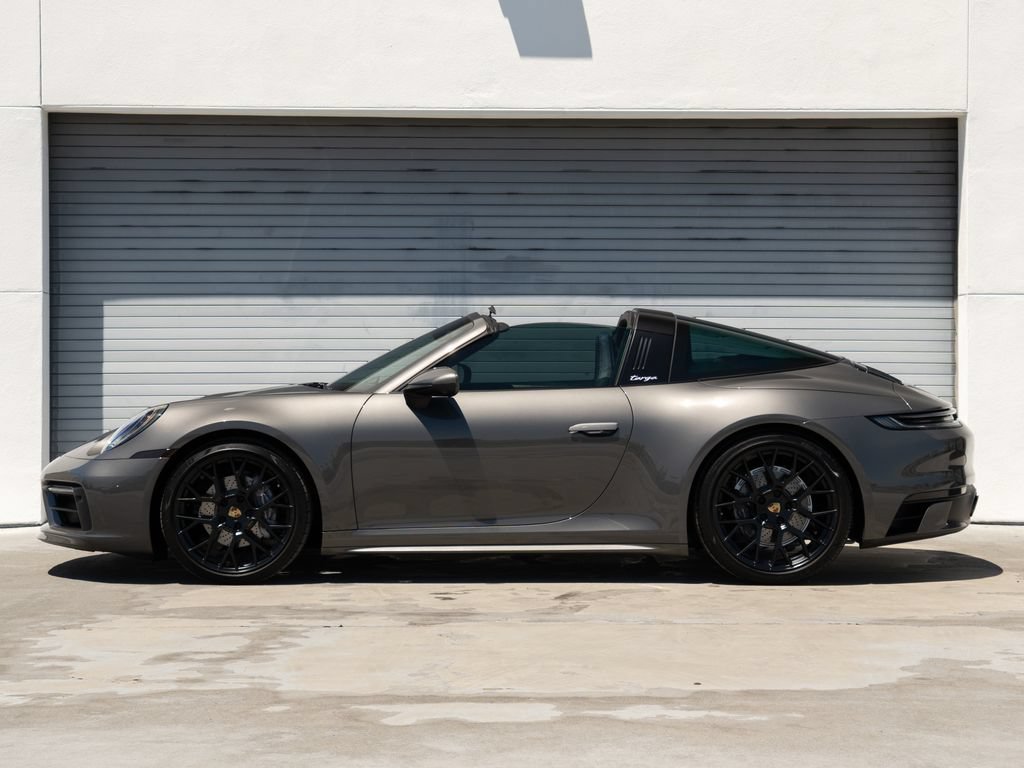 Used 2024 Porsche 911 Targa 4 w/ Sport Package AWD/4WD image 2